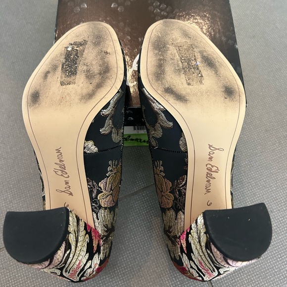 Sam Edelman Embroidered Block Heel - Picture 3 of 4